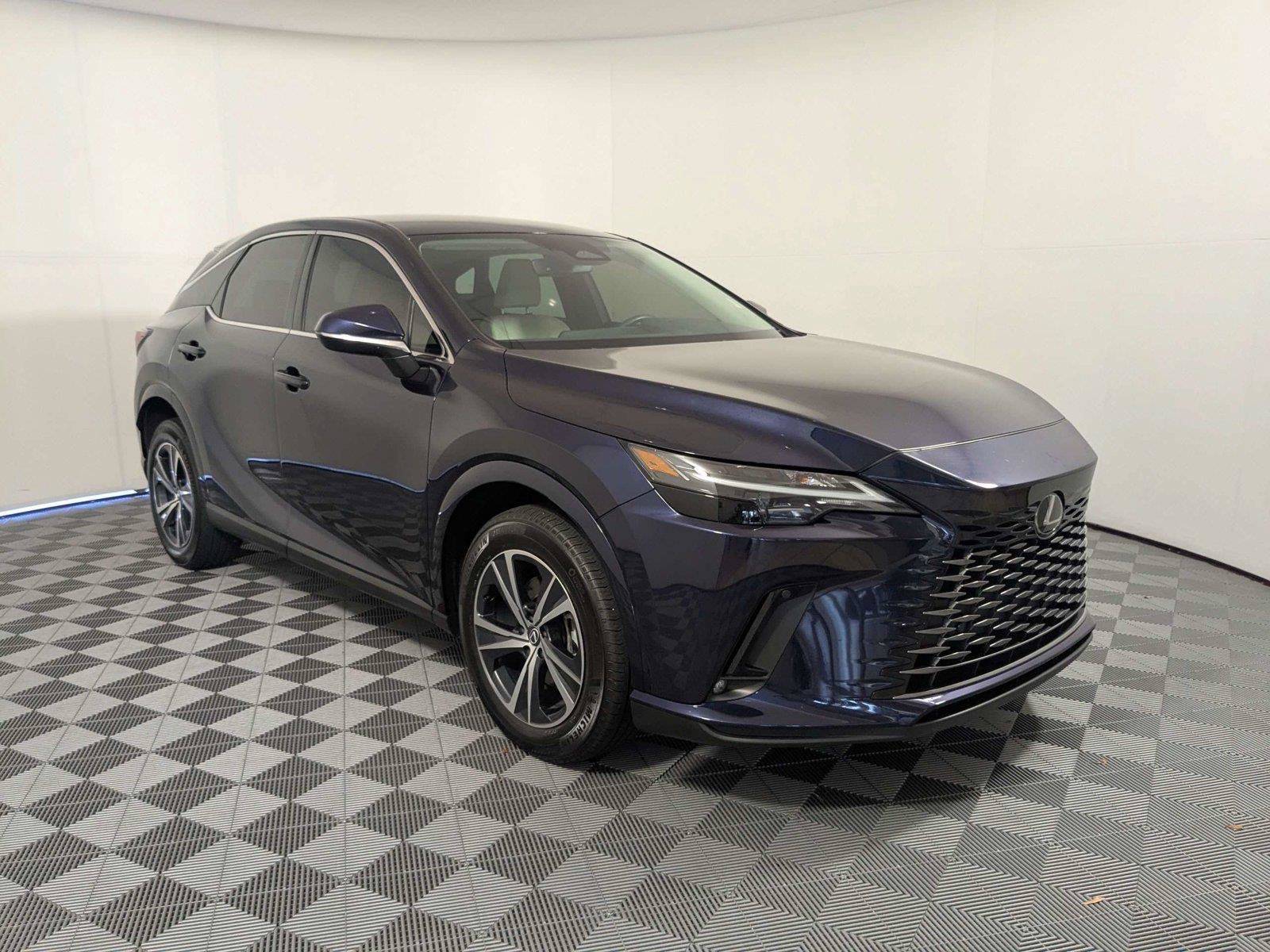 Used 2024 Lexus RX 350 FWD w/ Technology Package image 3