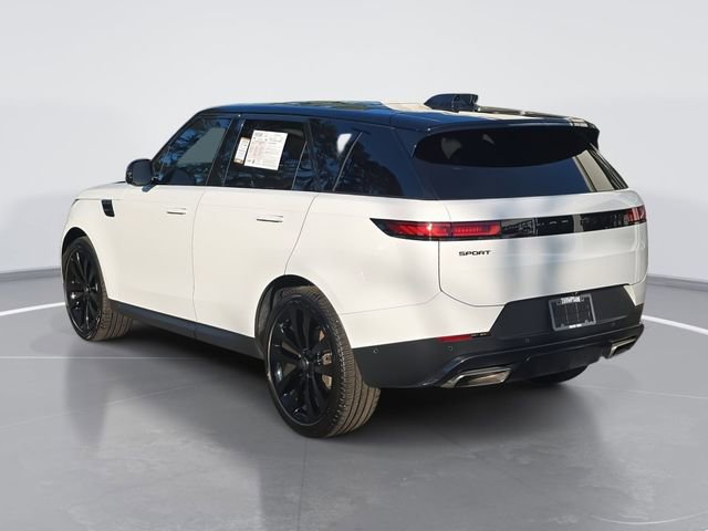 Used 2024 Land Rover Range Rover Sport SE image 5