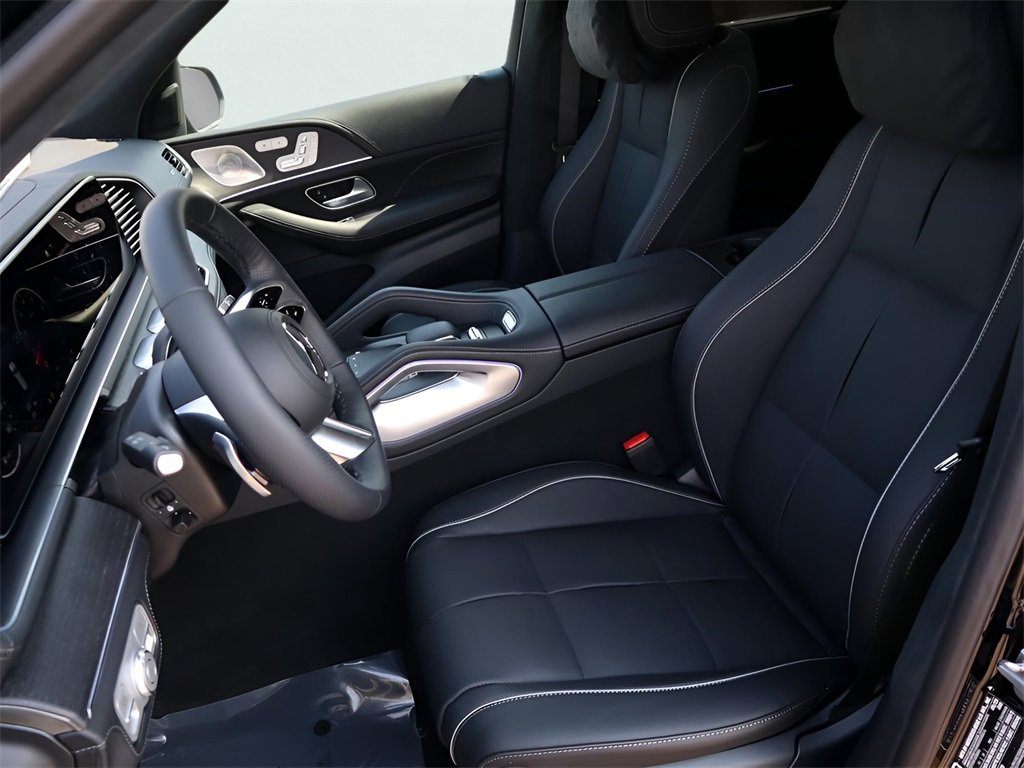 New 2026 Mercedes-Benz GLS 580 4MATIC image 34
