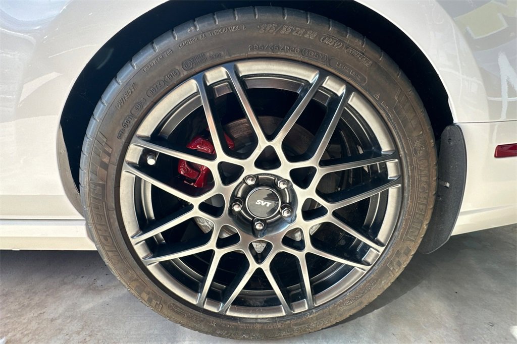 Used 2013 Ford Mustang Shelby GT500 image 25