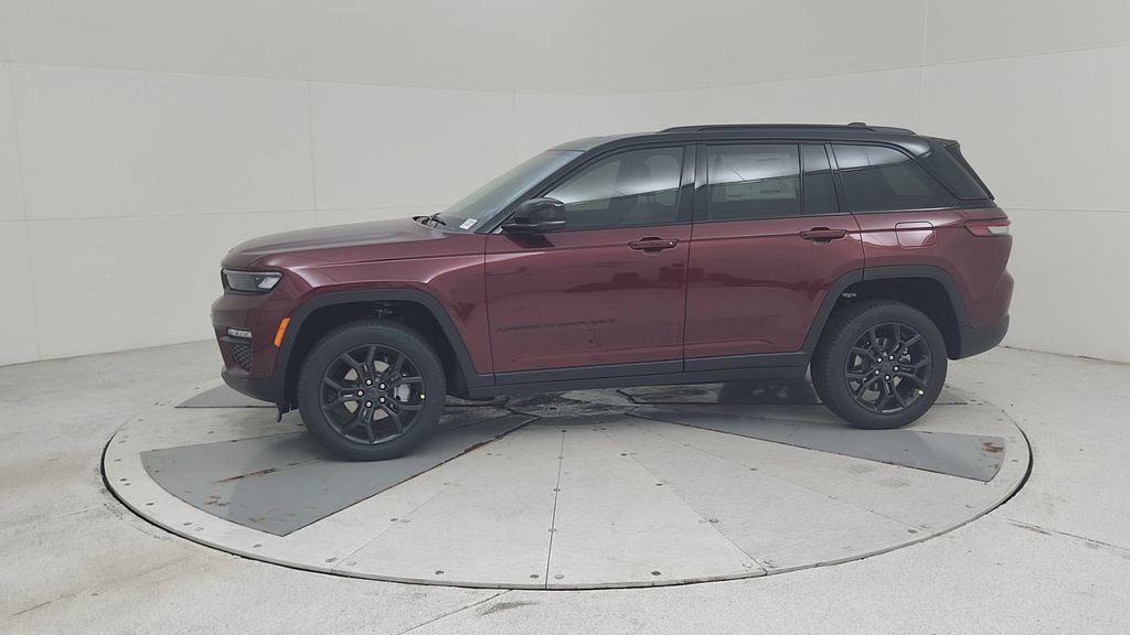 New 2025 Jeep Grand Cherokee Limited image 8