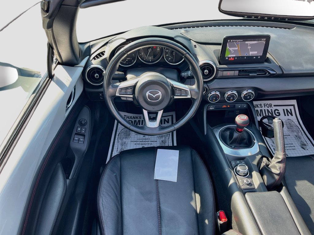 Used 2018 MAZDA MX-5 Miata RF Grand Touring RWD image 22