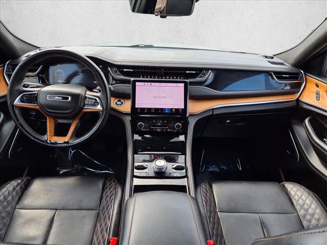 Used 2023 Jeep Grand Cherokee L Summit AWD/4WD image 18