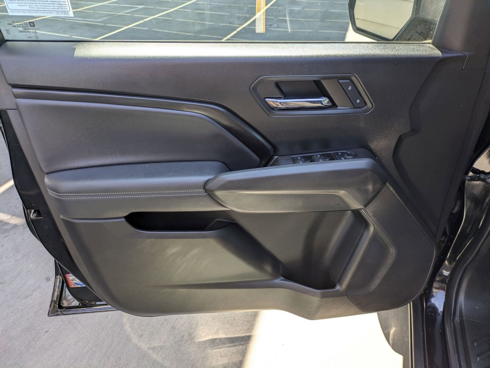 Used 2024 Chevrolet Colorado LT w/ LT Convenience Package RWD image 10