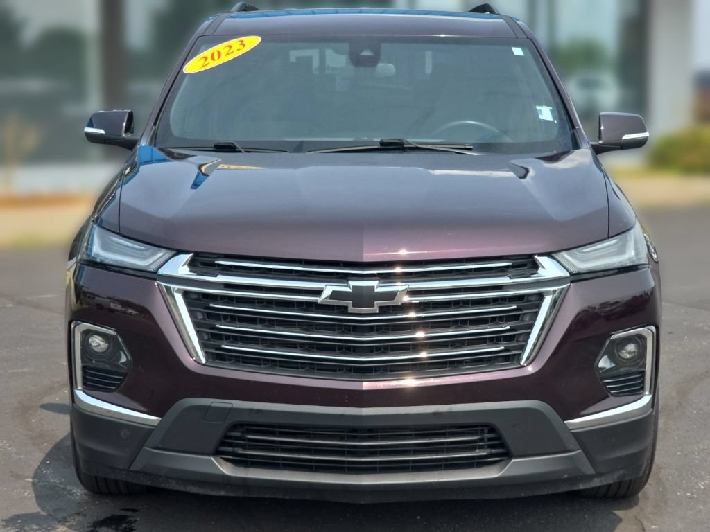 Used 2023 Chevrolet Traverse LT w/ LPO, Floor Liner Package AWD/4WD image 12