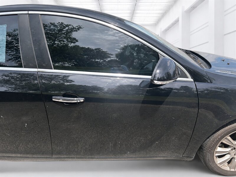 Used 2013 Buick Regal Premium FWD image 25