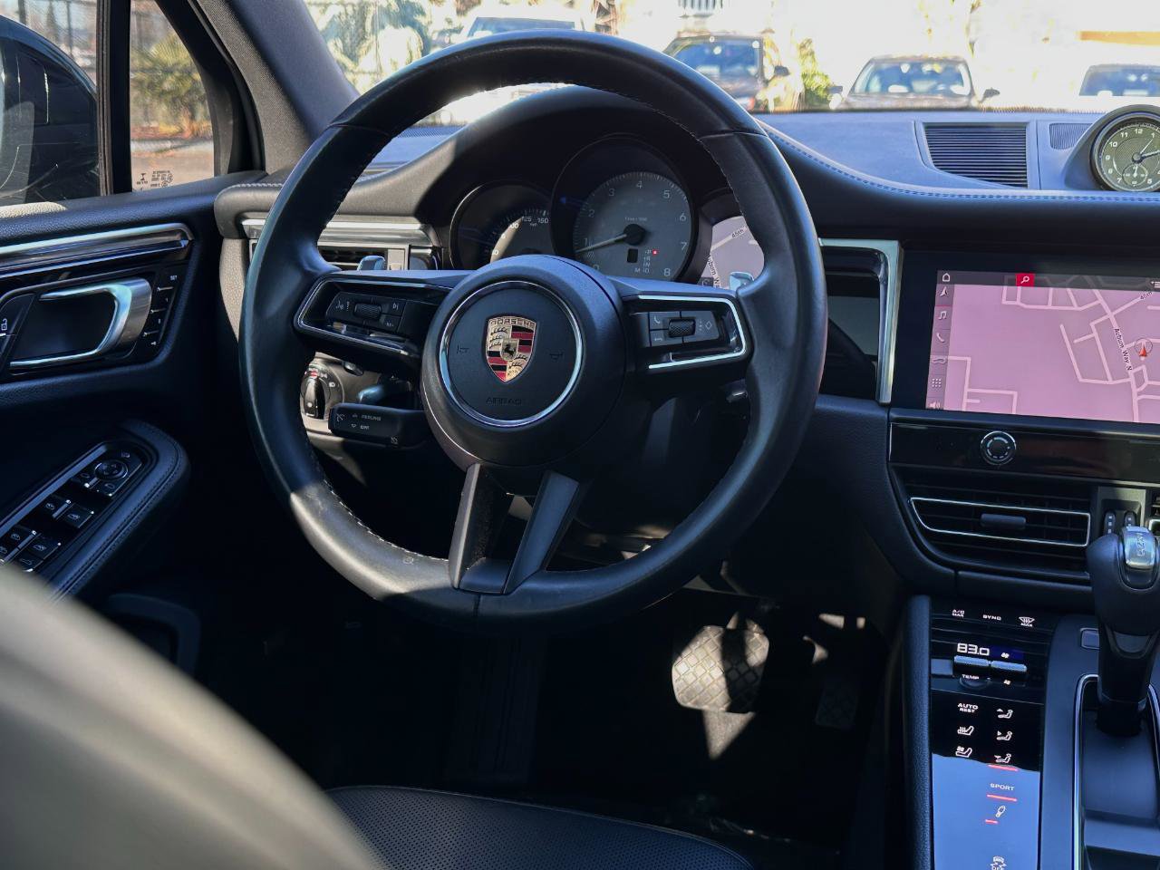 Used 2022 Porsche Macan S w/ Premium Package Plus image 24