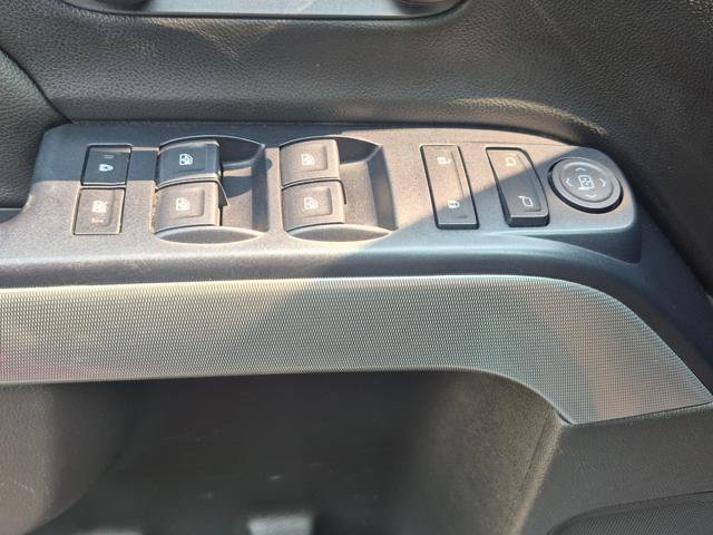 Used 2017 Chevrolet Silverado 1500 LT w/ All Star Edition AWD/4WD image 16