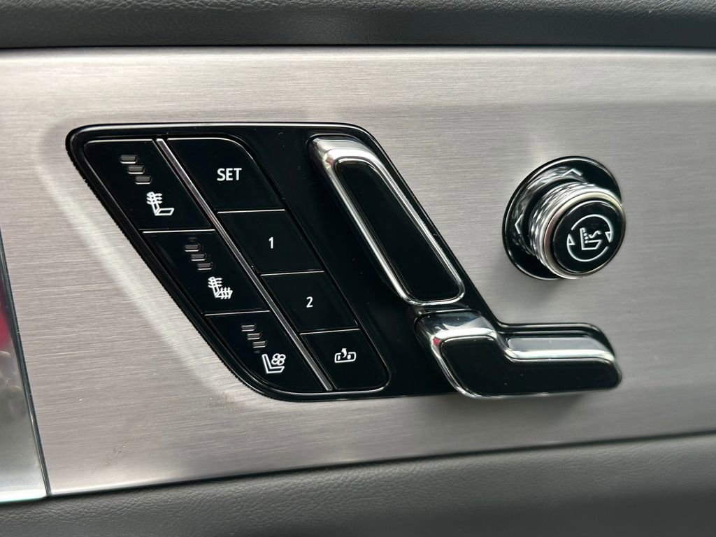 New 2026 Cadillac Vistiq Sport image 23