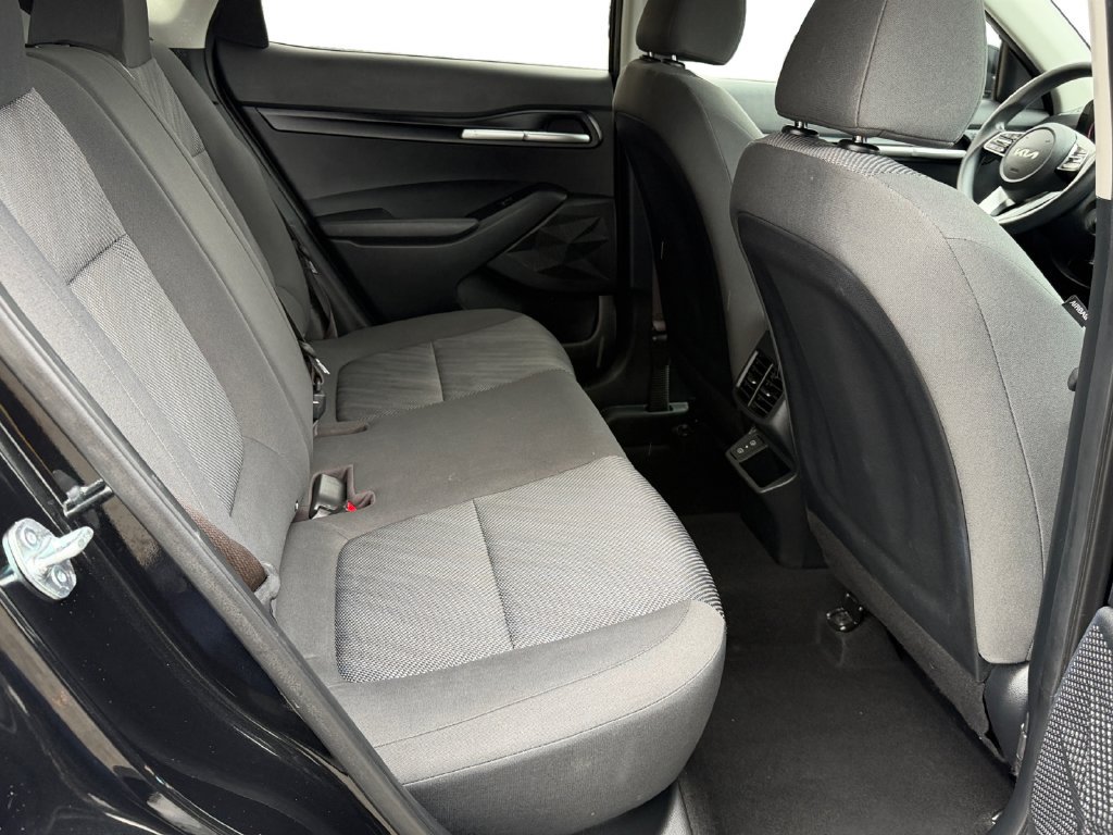 Certified 2024 Kia Seltos LX AWD/4WD image 9