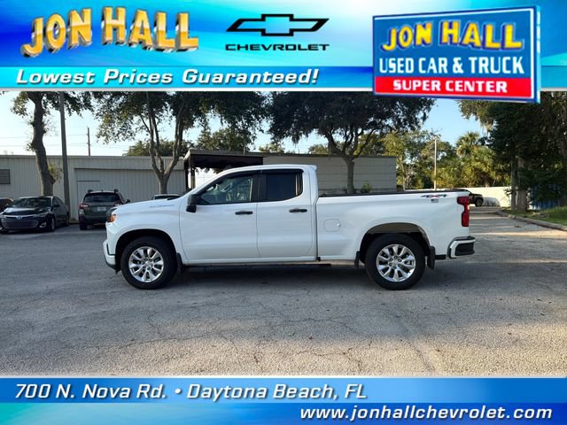 Used 2019 Chevrolet Silverado 1500 Custom w/ Custom Value Package AWD/4WD image 5