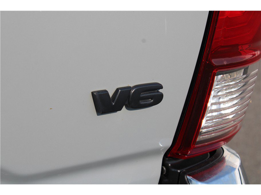 Used 2019 Toyota Tacoma SR5 image 38