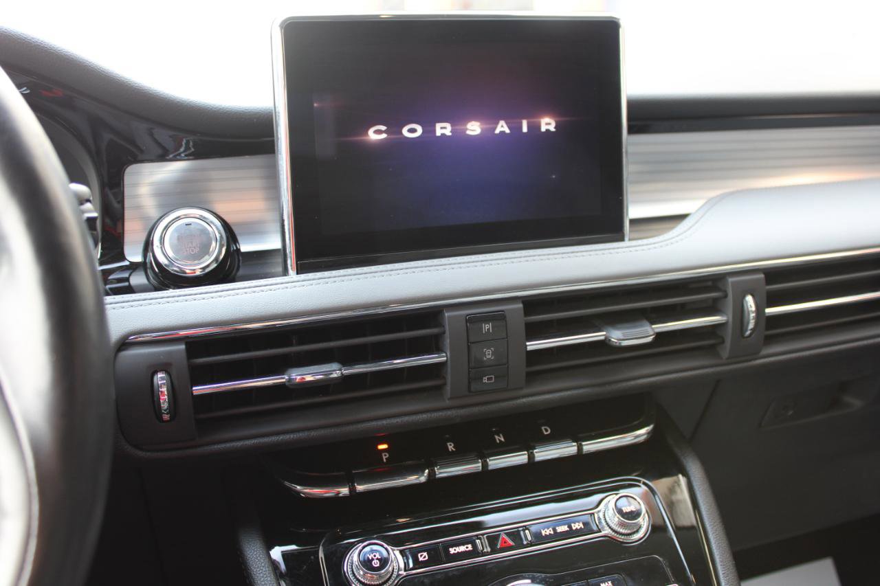 Used 2022 Lincoln Corsair Reserve w/ Elements Package FWD image 27