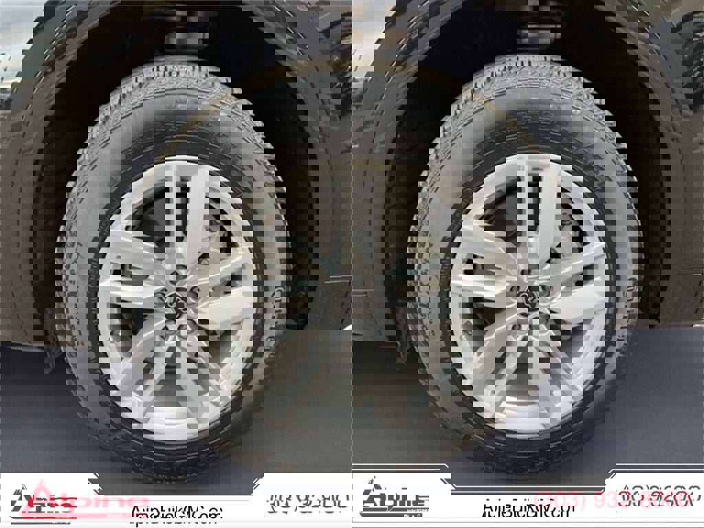 Used 2023 Audi Q5 2.0T Premium w/ Convenience Package image 14