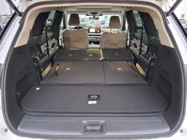 New 2027 INFINITI QX60 Luxe w/ Cargo Package FWD image 6