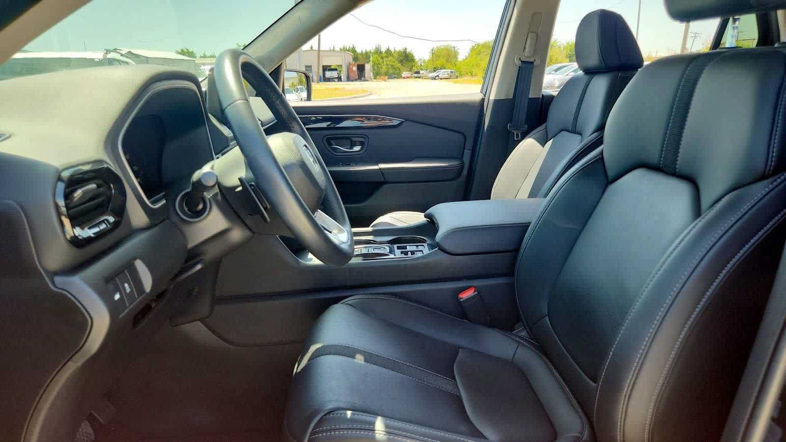 Used 2023 Honda Pilot EX-L image 10