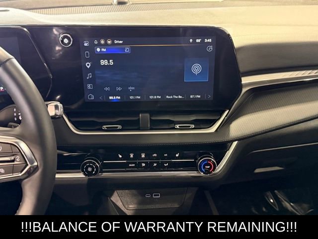 Used 2025 Chevrolet Equinox LT image 17