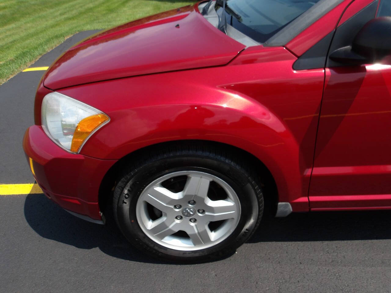 Used 2009 Dodge Caliber SXT FWD image 28