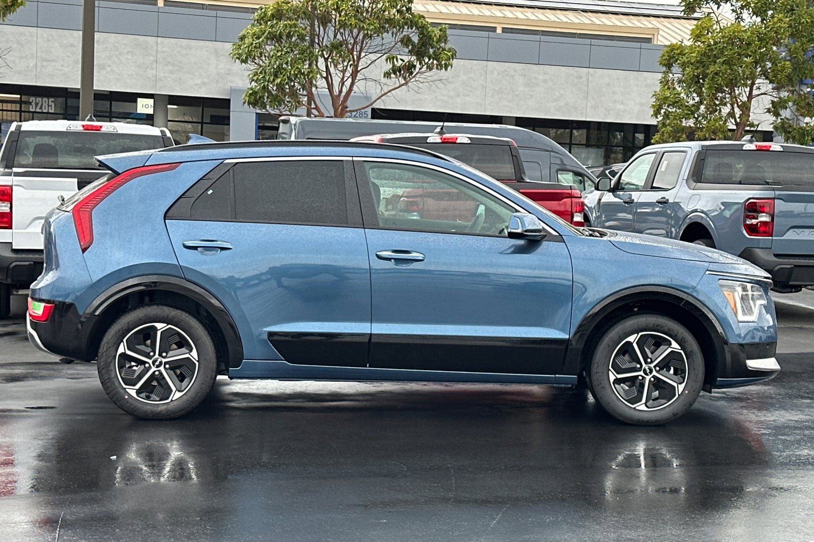 New 2026 Kia Niro SX image 3