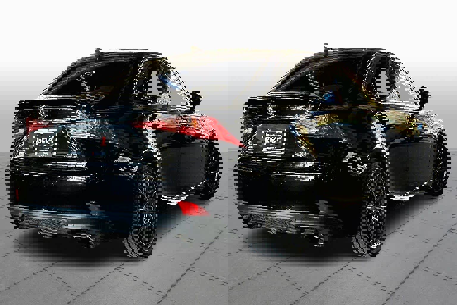 Used 2019 Lexus IS 300 F Sport image 12