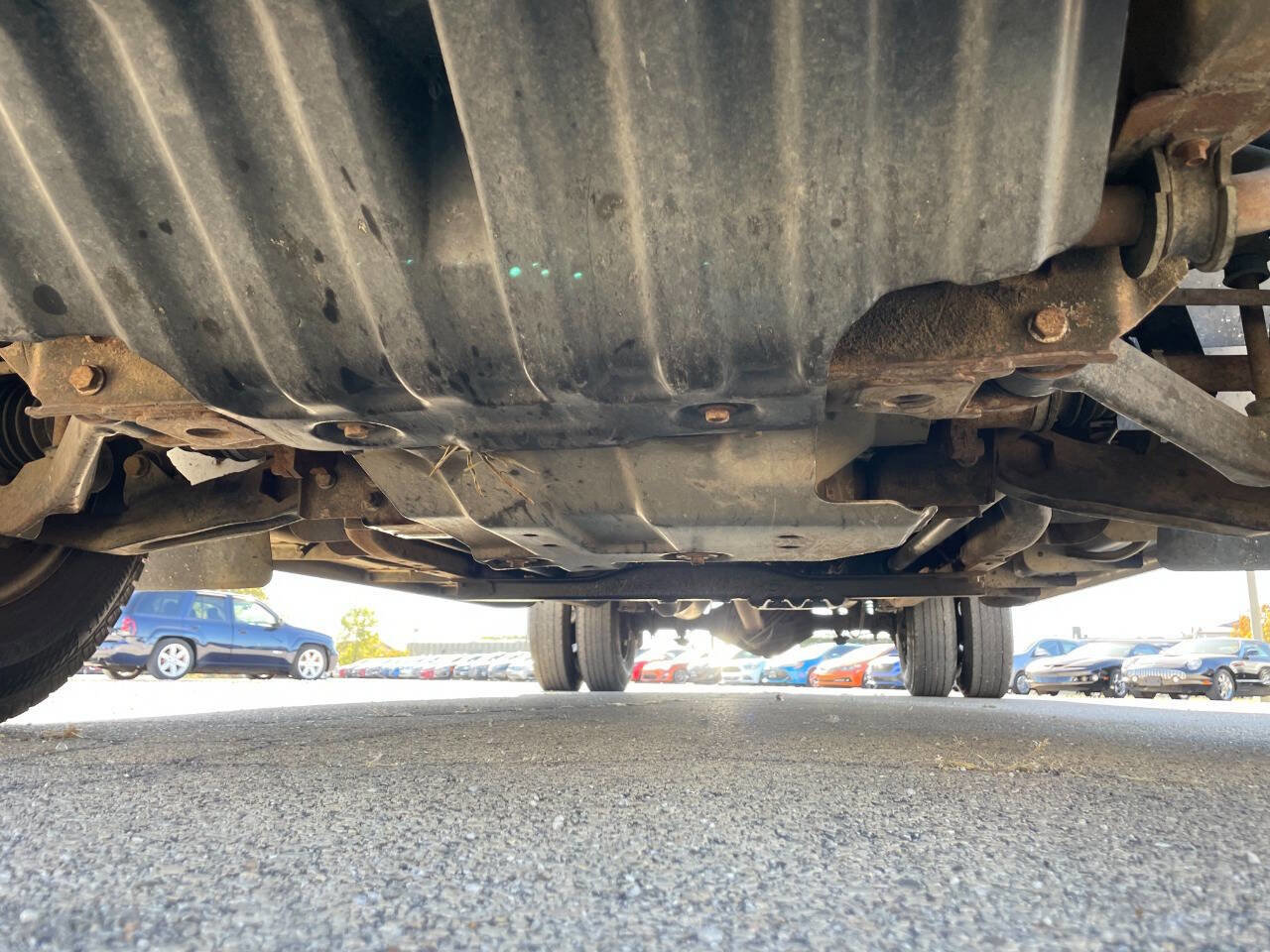 Used 2005 GMC Sierra 3500 SLT w/ Heavy-Duty Power Package image 15