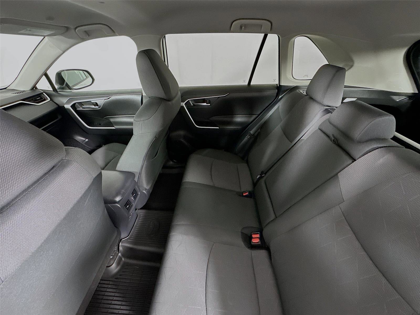 Certified 2025 Toyota RAV4 XLE AWD/4WD image 11