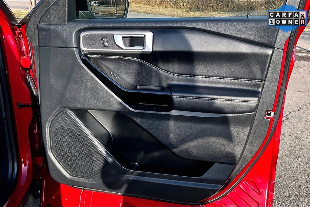 Used 2022 Ford Explorer ST image 21