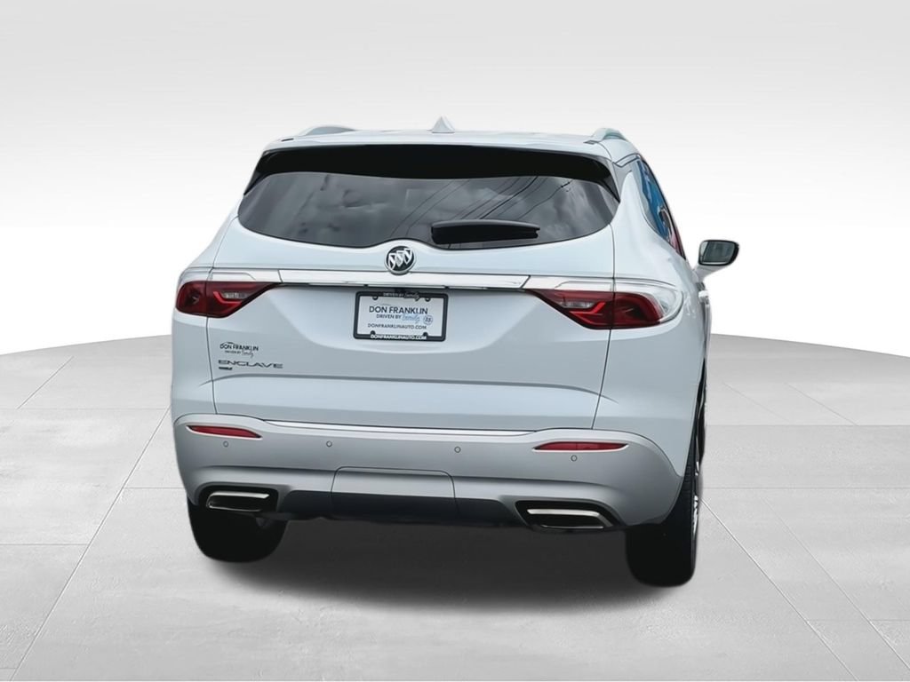 Used 2023 Buick Enclave Essence w/ Experience Buick Package AWD/4WD image 7