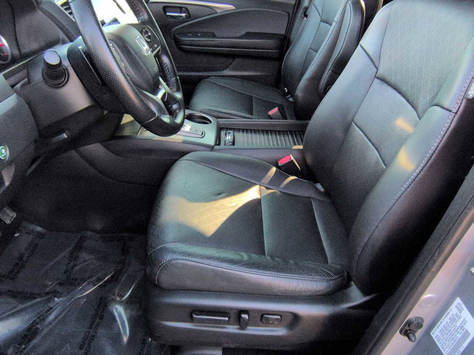 Used 2020 Honda Passport EX-L image 17