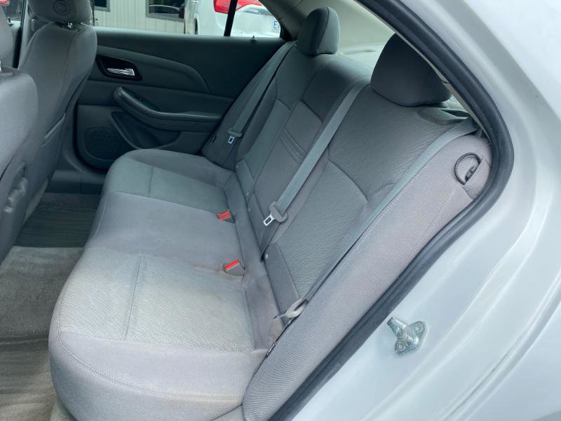 Used 2013 Chevrolet Malibu LS FWD image 15