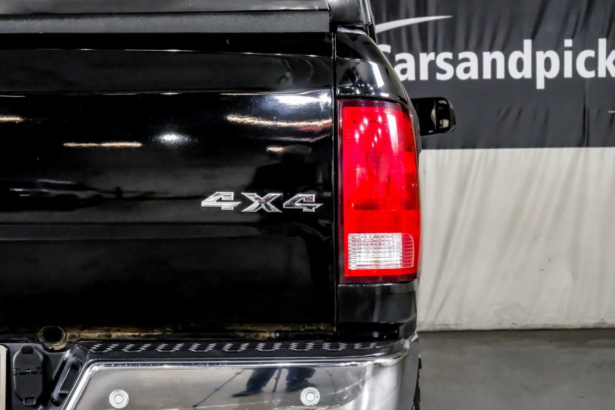 Used 2017 RAM 2500 Tradesman w/ Chrome Appearance Group image 39