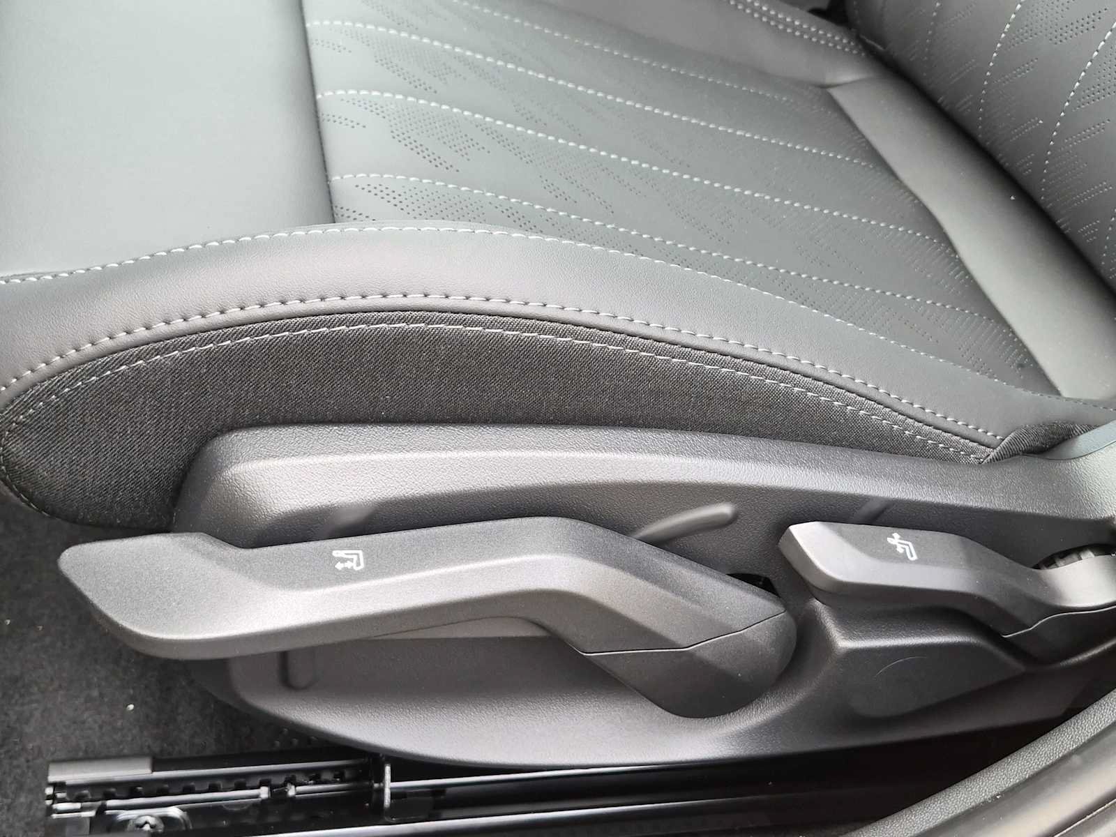 New 2027 MINI Cooper S FWD image 18