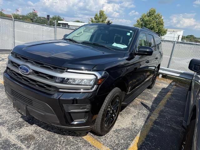 Certified 2024 Ford Expedition Max XLT AWD/4WD image 9