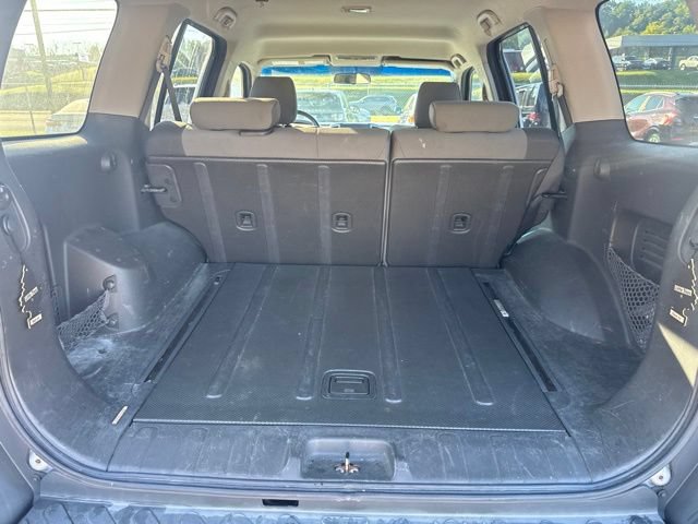 Used 2011 Nissan Xterra S AWD/4WD image 10