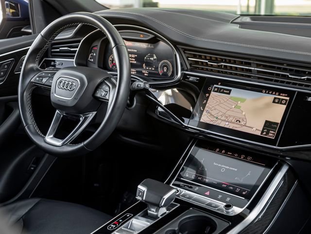Used 2021 Audi Q8 Prestige w/ Prestige Package image 36