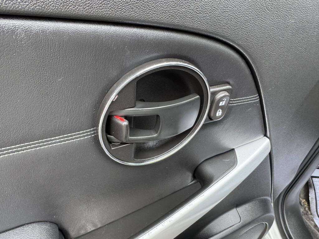 Used 2008 Pontiac Torrent 2WD w/ Preferred Package image 8