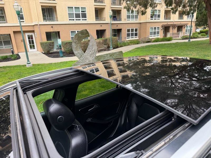Used 2018 Mercedes-Benz GLA 250 image 23
