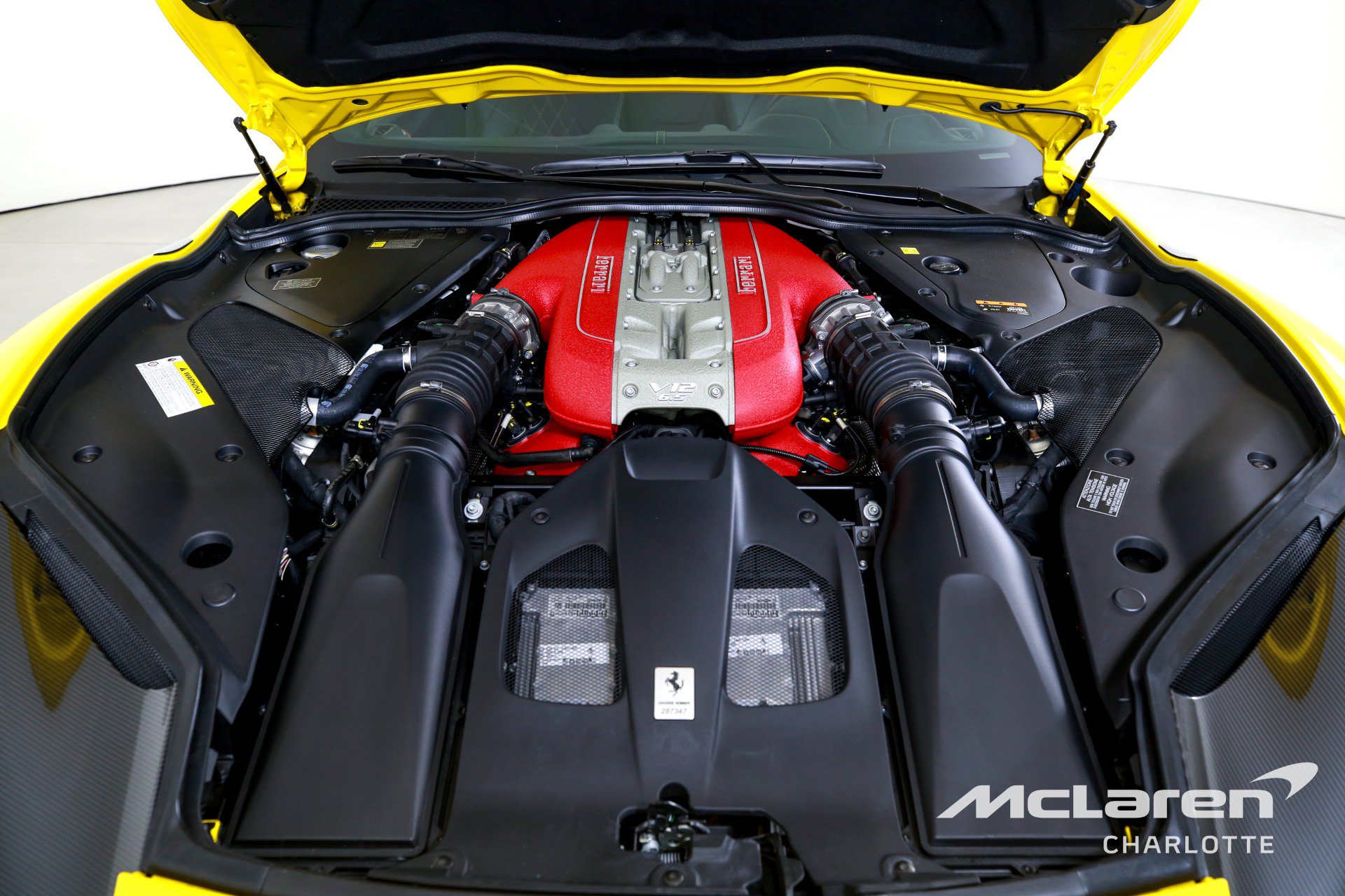 Used 2023 Ferrari 812 GTS RWD image 27