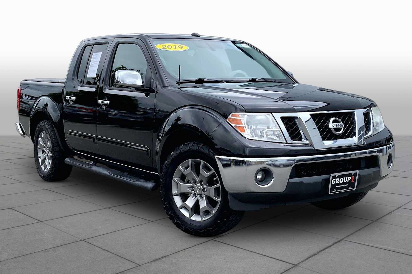 Used 2019 Nissan Frontier SL RWD image 3