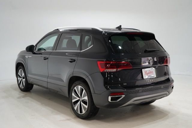 Used 2022 Volkswagen Taos SE image 6