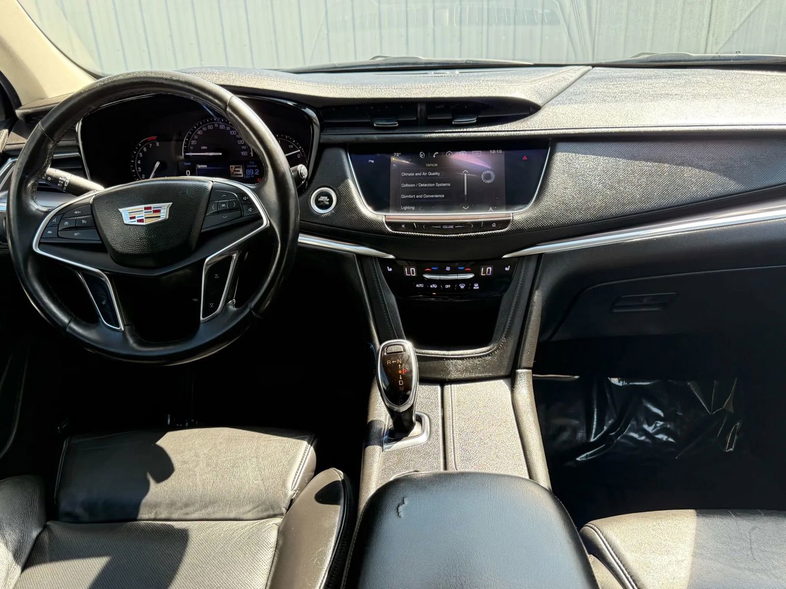 Used 2017 Cadillac XT5 Luxury image 32