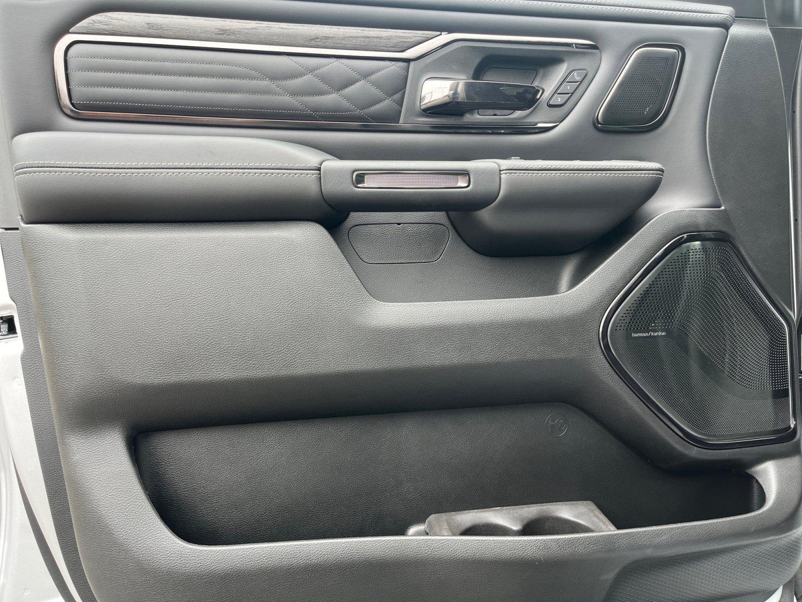 New 2026 RAM 1500 Limited AWD/4WD image 15