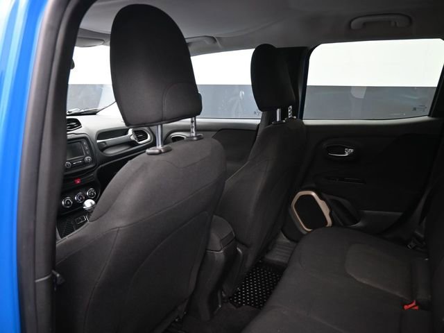 Used 2015 Jeep Renegade Latitude image 22