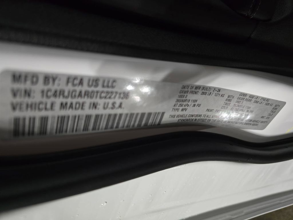 New 2026 Jeep Grand Cherokee Altitude image 33