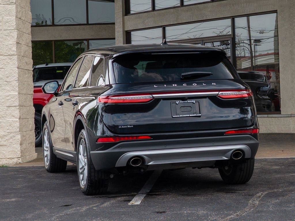 Used 2023 Lincoln Corsair FWD image 4