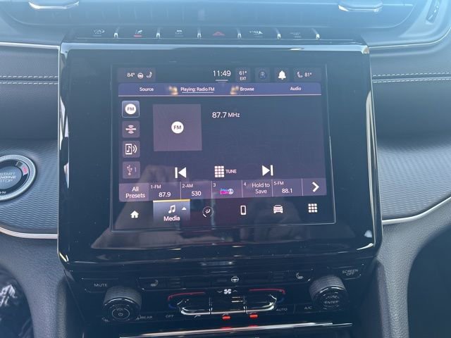 New 2025 Jeep Grand Cherokee L Altitude image 34