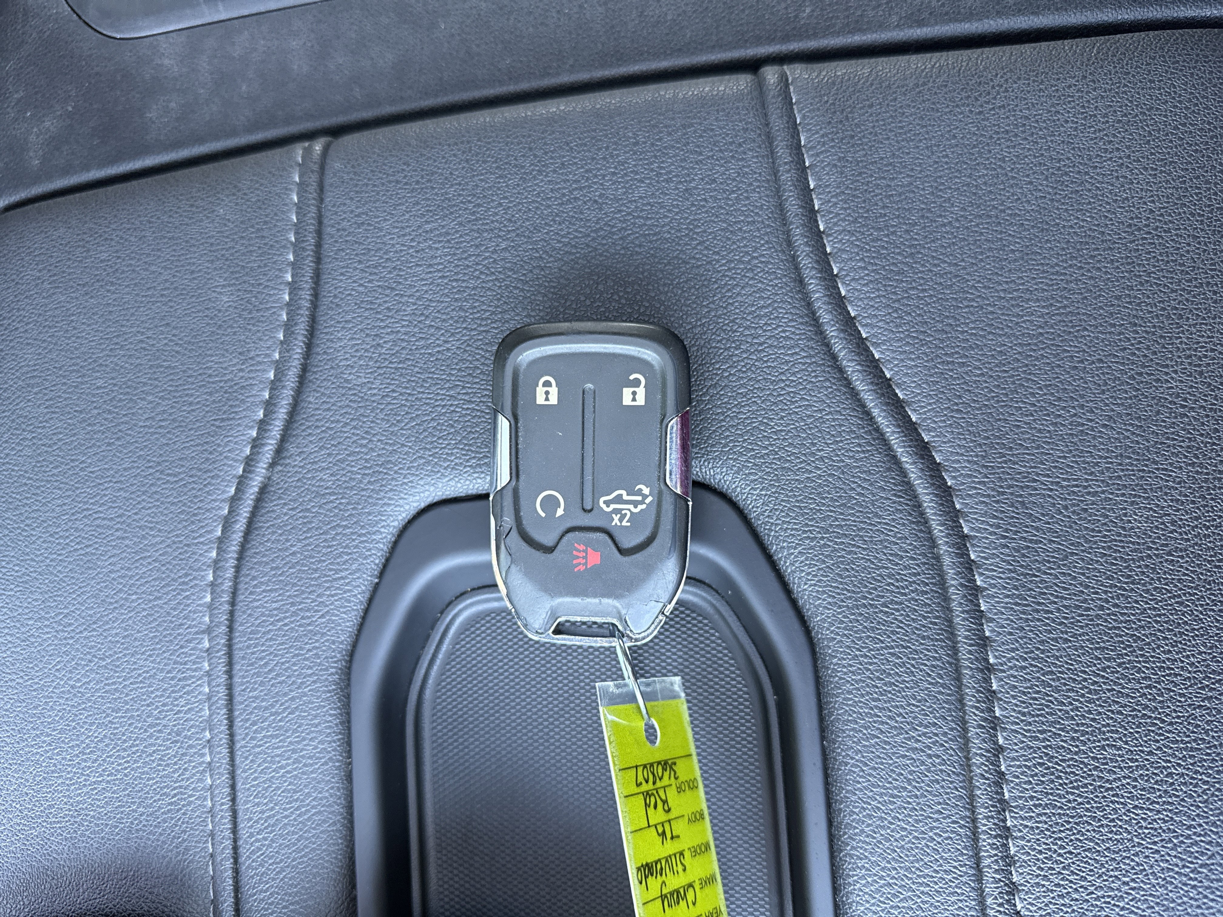 Used 2022 Chevrolet Silverado 2500 LTZ w/ LTZ Premium Package image 28