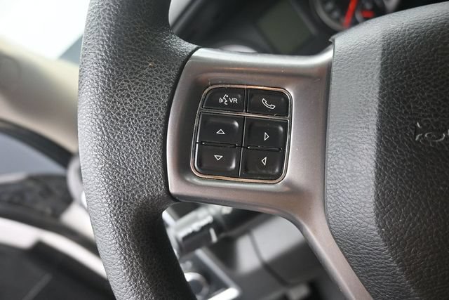 Used 2022 RAM 1500 Classic SLT AWD/4WD image 14