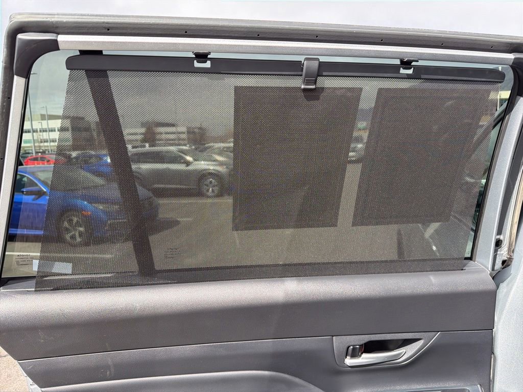 Used 2025 Toyota Grand Highlander AWD image 27