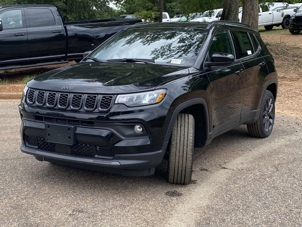 New 2026 Jeep Compass Latitude AWD/4WD image 34